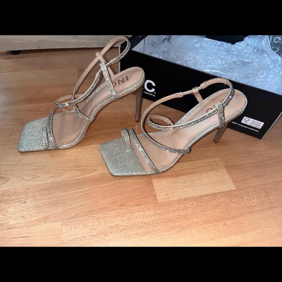 FREE SHIPPING ‼️BRAND NEW IN BOX- NEVER WORN EVENING HEELS FOR WOMEN 👠 SIZE 8 - Picture 2 of 16